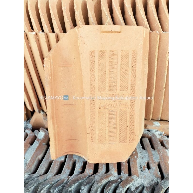 Genteng Super Mantili