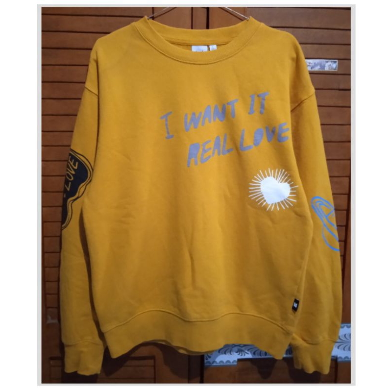 Official Crewneck BTS DNA Merch ©Big Hit Korea