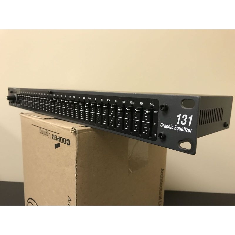 EQUALIZER DBX 131 SUB EQUALIZER PLUS SUBWOOFER
