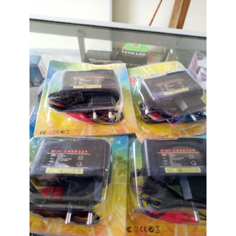 Charger Aki mini 12 volt