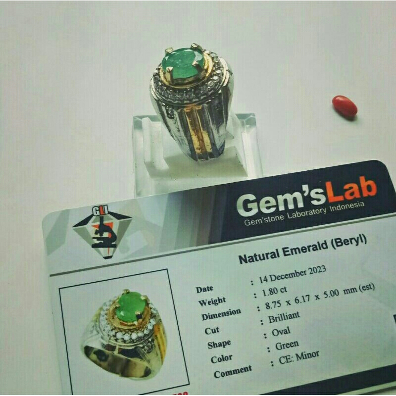 ZAMBRUD COLOMBIA Natural emerald beryl plus memo