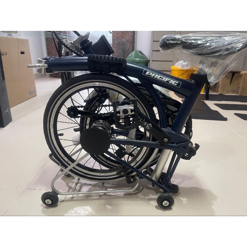 Sepeda Lipat Pacific.