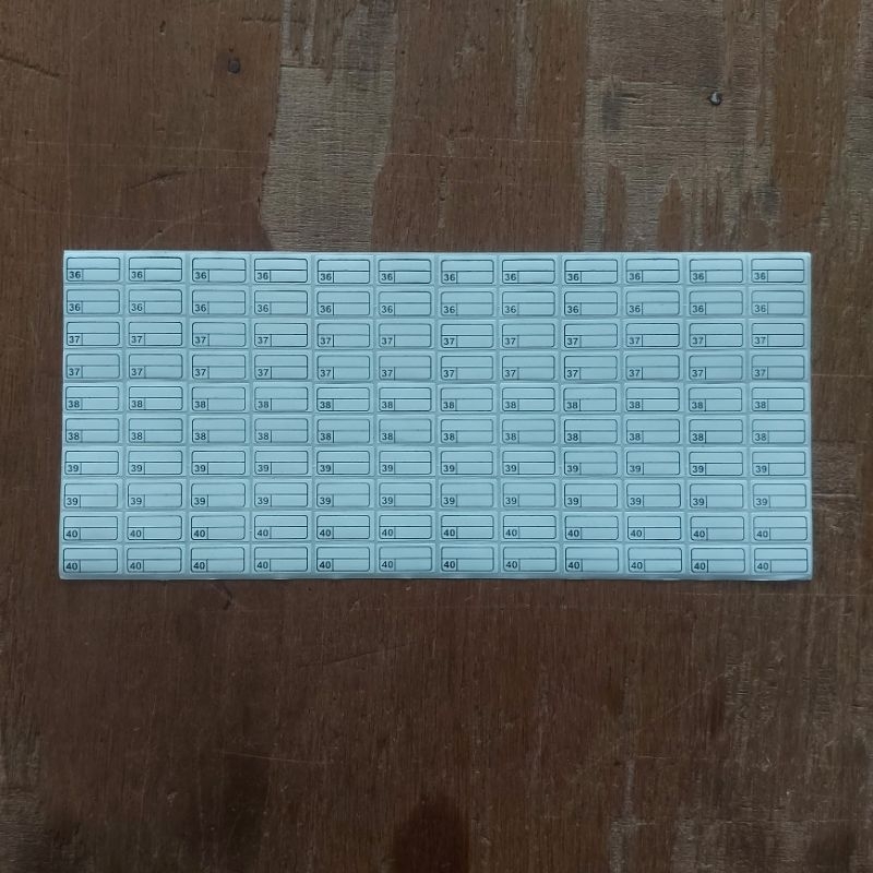 

Stiker Label Sticker Size 36 - 40 Kotak