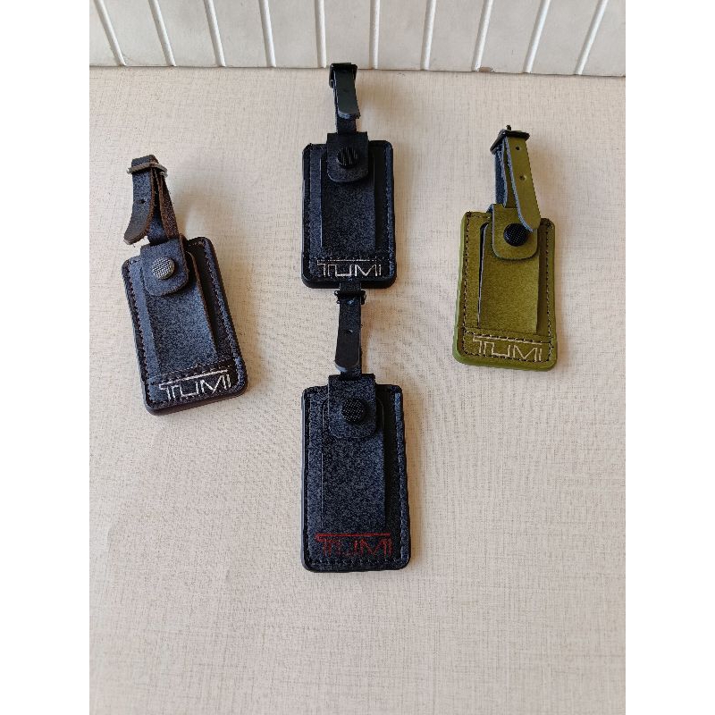 

GANTUNGAN NAME TAG Fashion AKSESORIS FASHION BAHAN KULIT IMPORT PREMIUM QUALITY