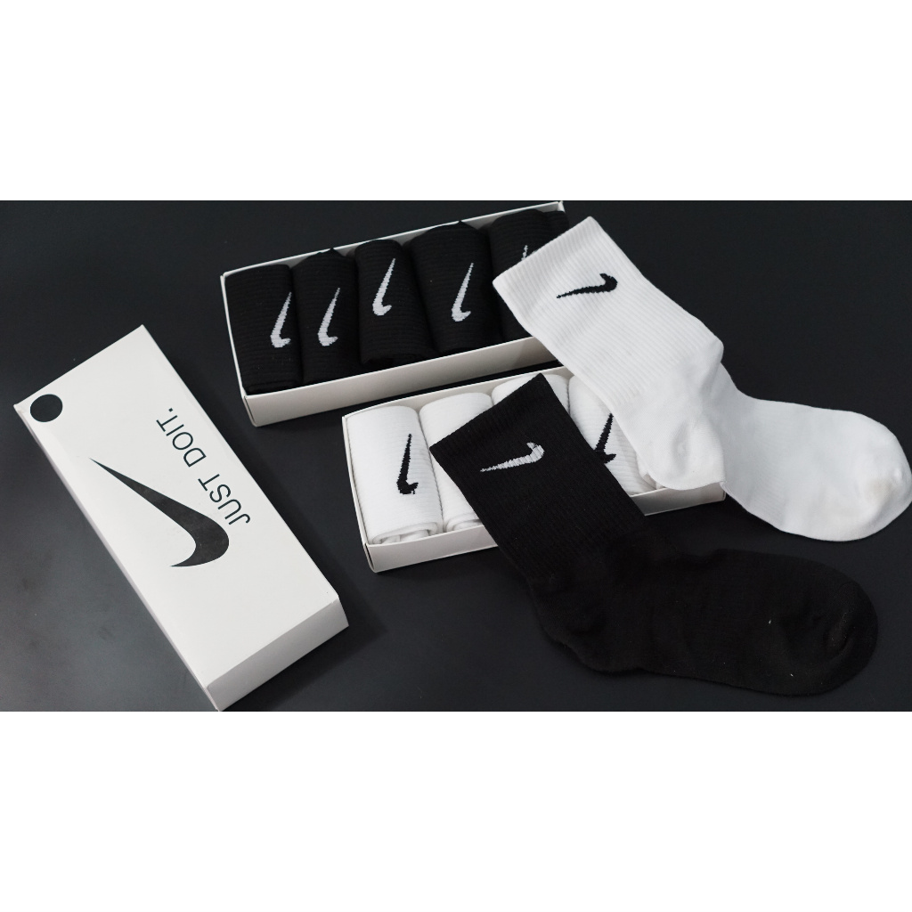 Kaos Kaki Nike Box Set Mid
