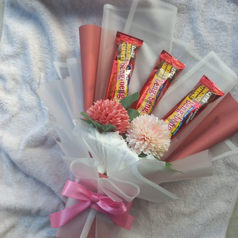 

Mutiara Florist Buket Bunga / Buket Snack dan Bunga/ Bouquet Premium / Buket Medium / Bouquet Murah