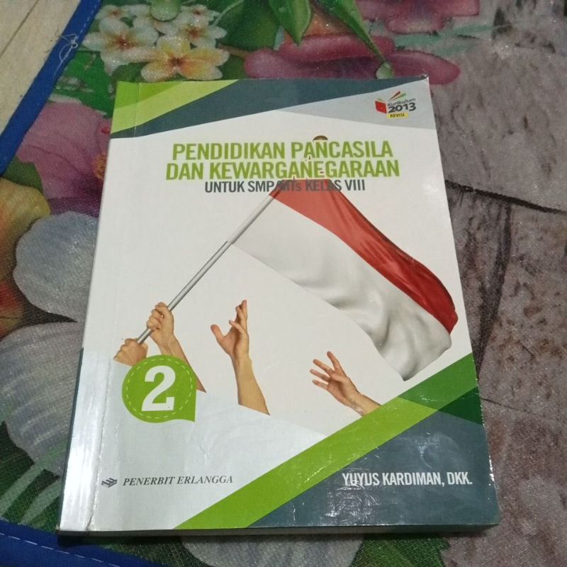 BUKU ORI PPKN KELAS 2 SMP PENERBIT ERLANGGA