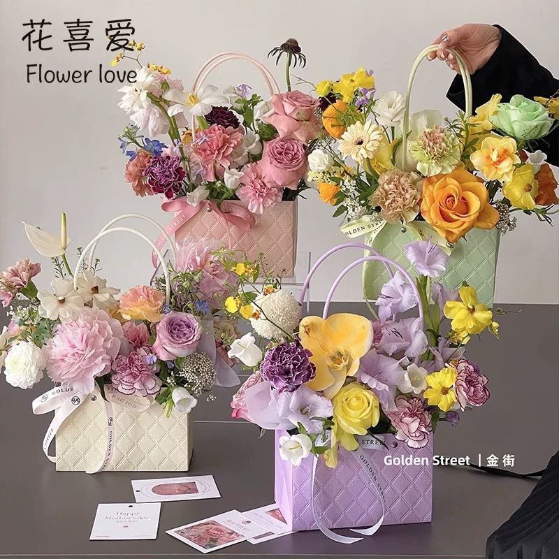 

Vas Bunga | Kotak Bunga | Flower Box | Box Bunga | Tas Bunga | Barang Florist