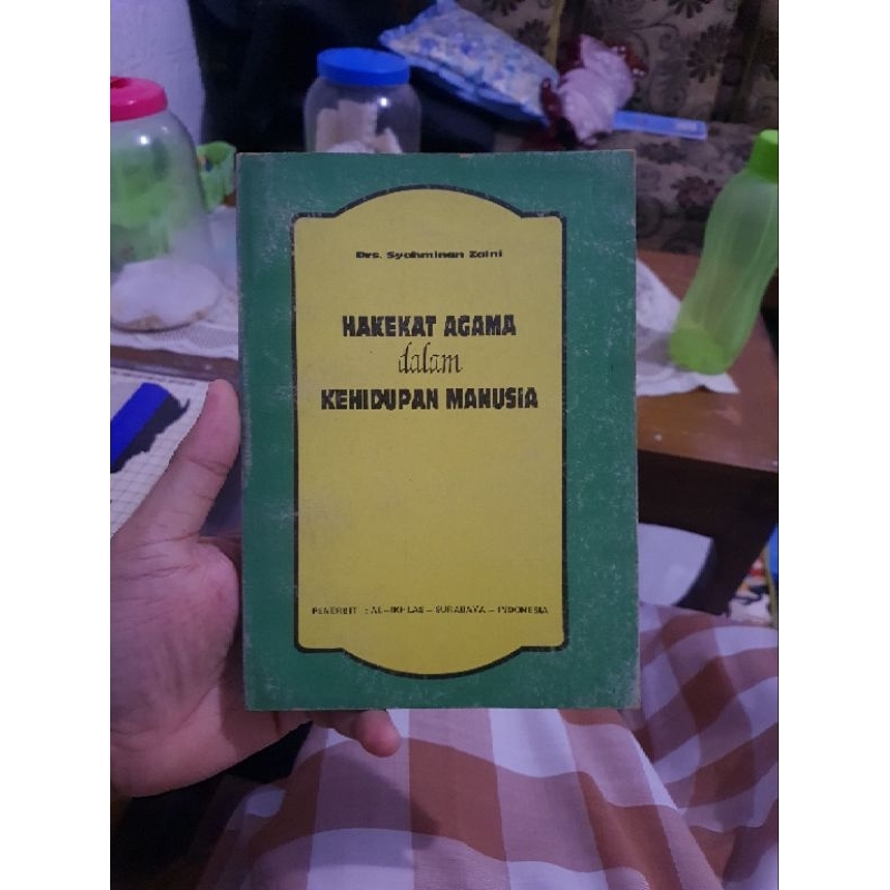 Hakekat Agama dalam Kehidupan Manusia