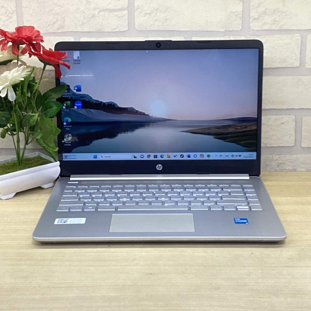 HP 14S DQ2614TU I3 SSD  SILVER