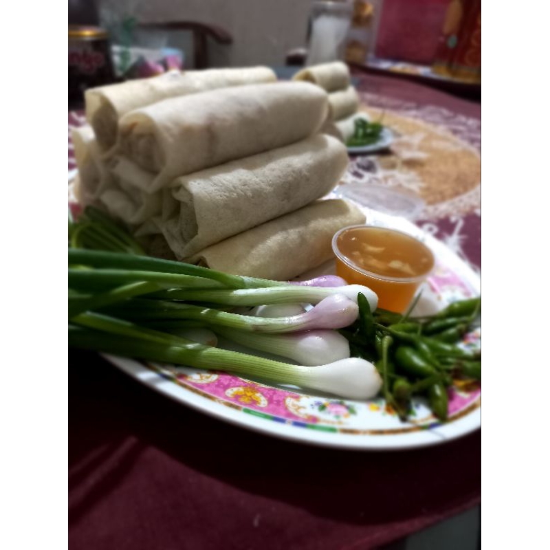 

Lumpia Kak Alma Jumbo (Basah / goreng sendiri)