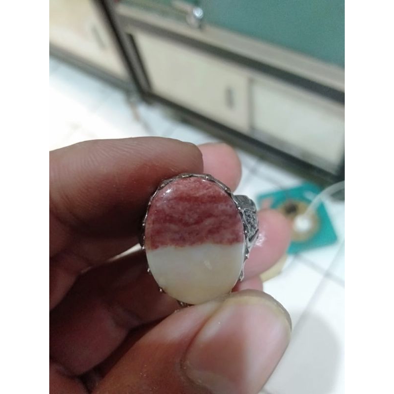 cincin batu akik merah putih natural