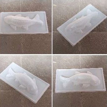 Cetakan agar ikan kecil