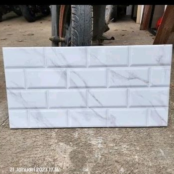 KERAMIK DINDING DAPUR MULIA ACCURA MANTOVA BIANCO 30X60 KW1
