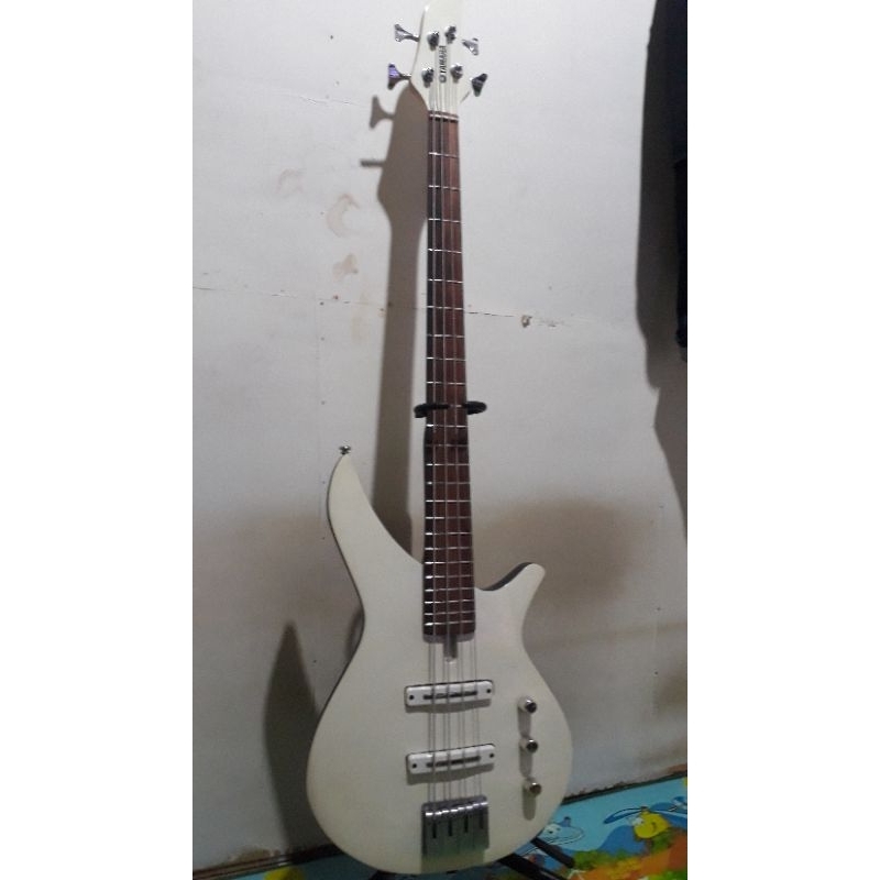 bass yamaha custom