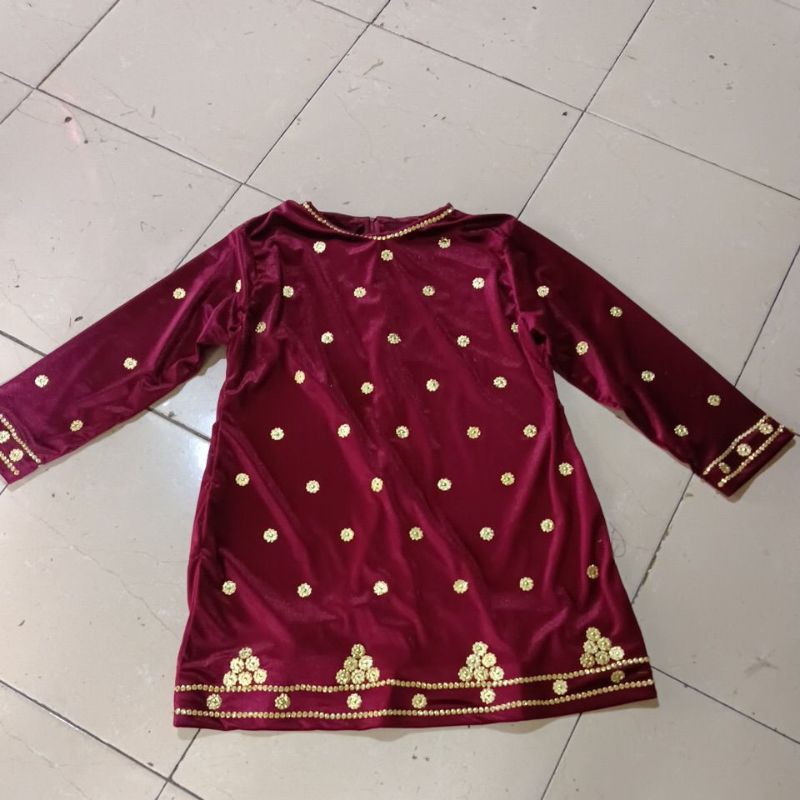 Baju tari adat Palembang