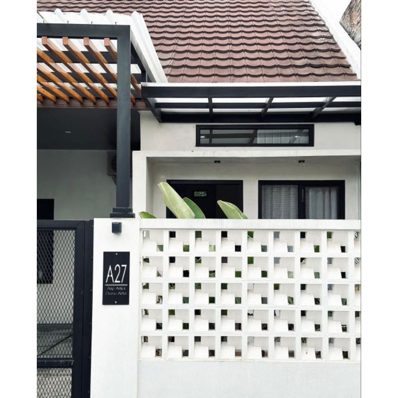ROSTER BETON MINIMALIS - Loster Putih, Ukuran 20x20cm, Ventilasi Udara, Bata Roaster