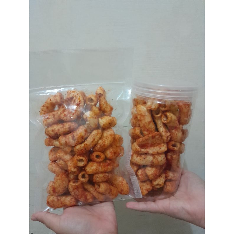 

makaroni pedas 200 gram