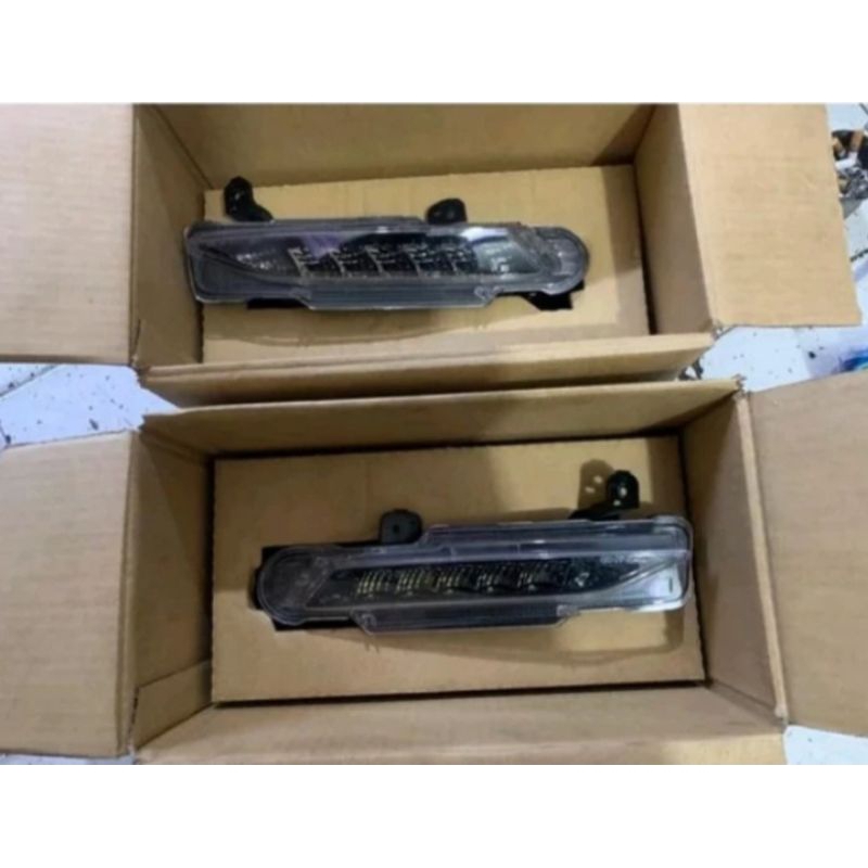 Lampu DRL Toyota Yaris 2018-2021