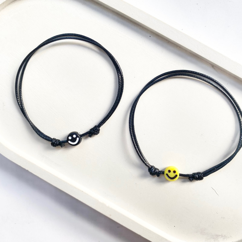 Gelang tali hitam smile
