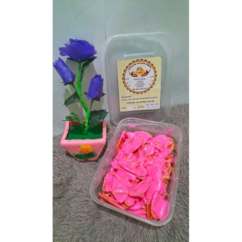 

Keripik Pisang Lumer (Strawberry) kemasan 500ml