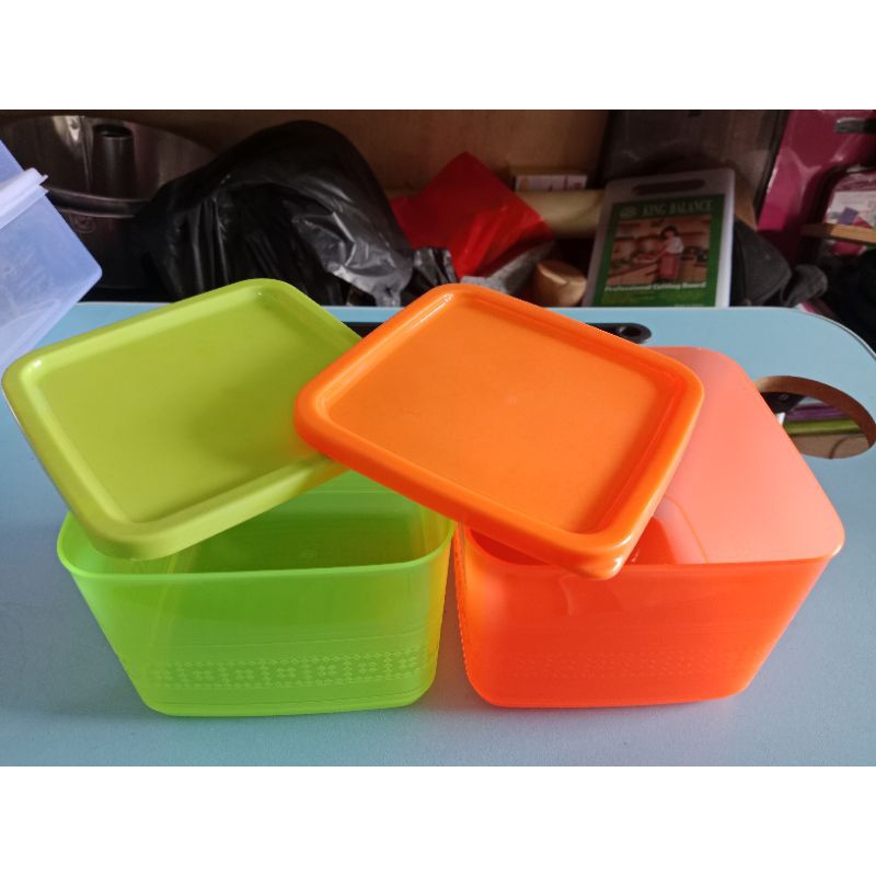 Toples Kotak Tupperware Isi 1kg Tutup Rapat Warna Warni