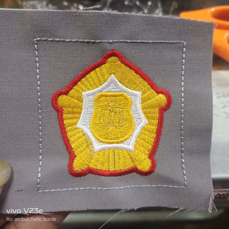 BET BORDIR LOGO LAMBANG JABATAN POLRI TANDA JABATAN PDL POLOSI logo bet jabatan polri betge jabatan 