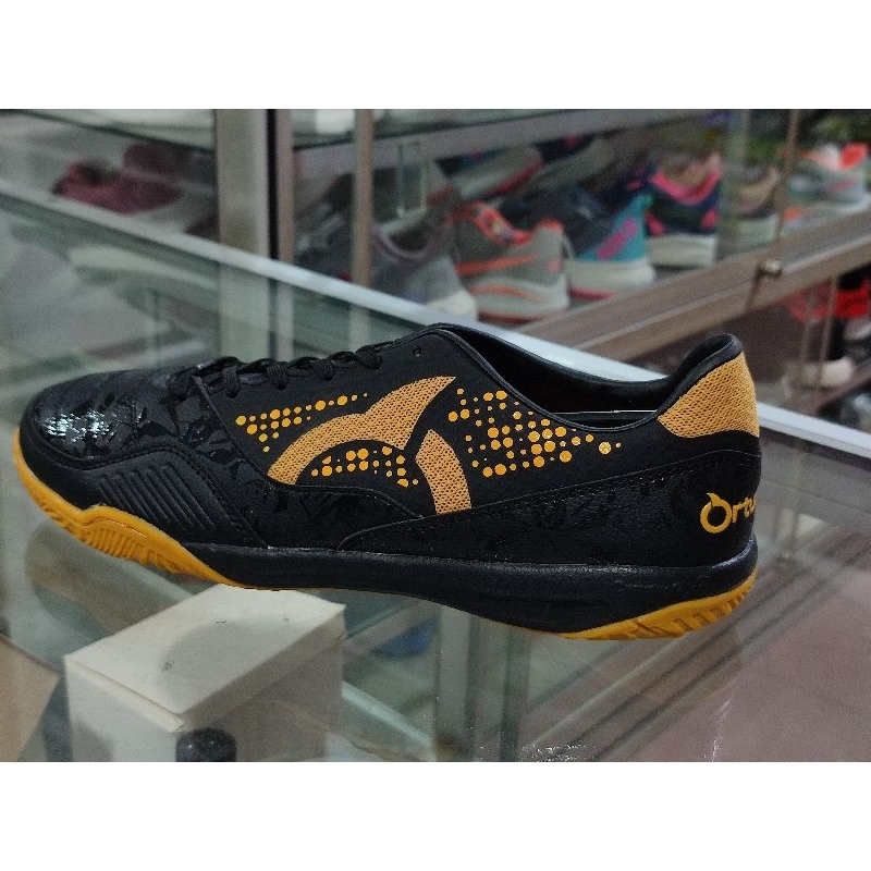 ORTUSEIGHT JOGOSALA CRUSHER