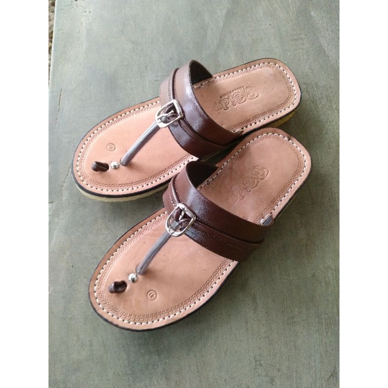 Sandal Tarumpah Kulit Pria Sol Karet Mentah