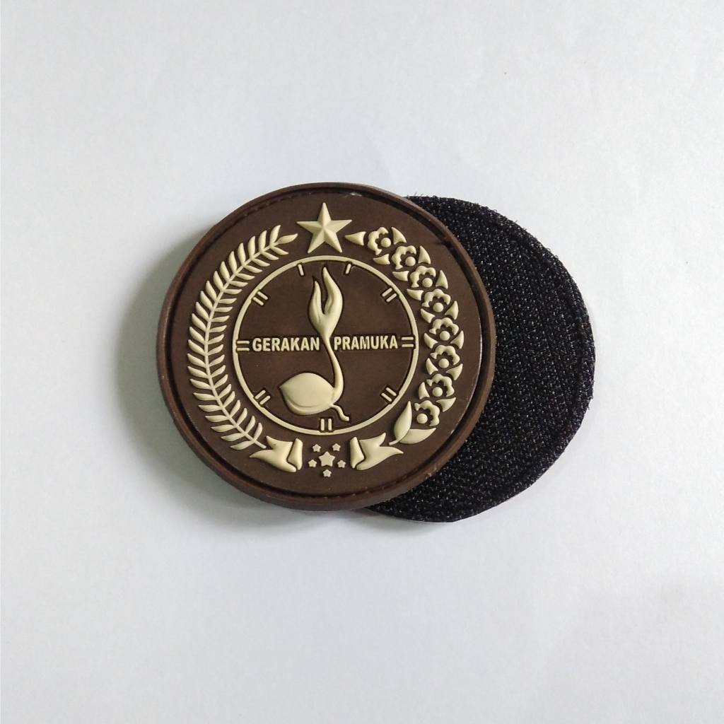 Patch Rubber Logo Pramuka Bulat / Emblem Tempelan Velcro