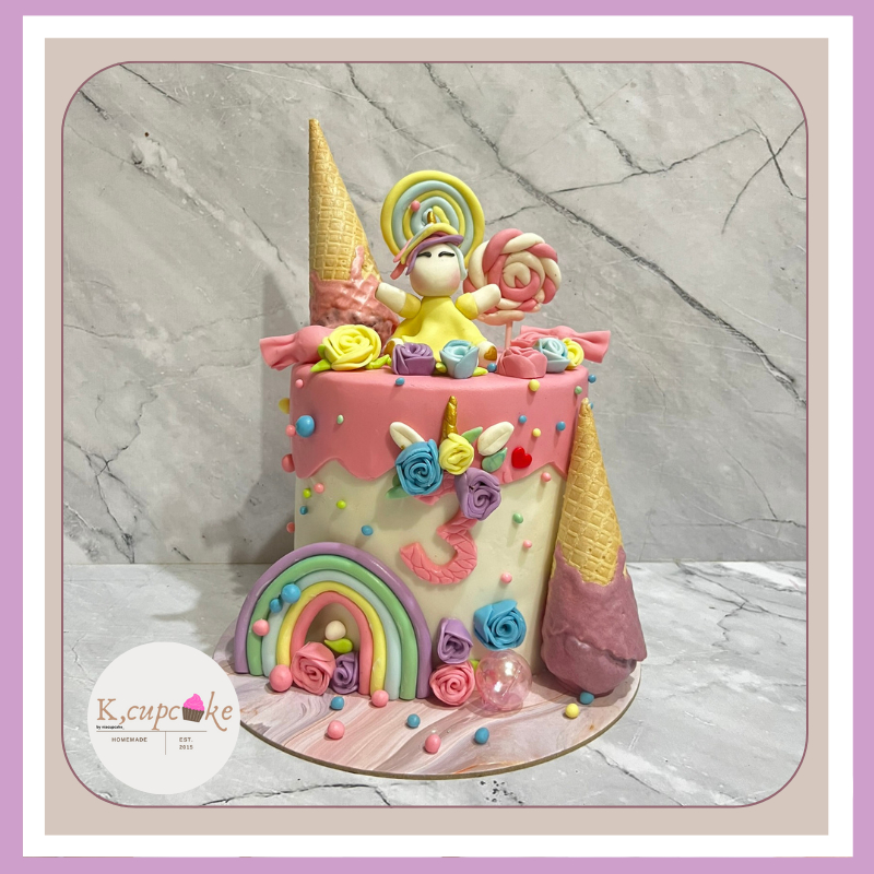 

Cake Unicorn custom cake ulang tahun - cake custom - Cupcake bridal shower by niacupcakes