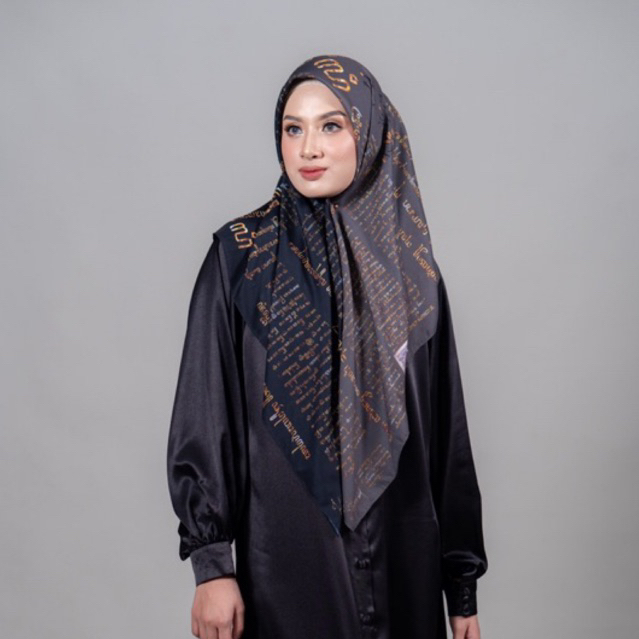Javanese Newspaper Scarf - black by Li Scarf
