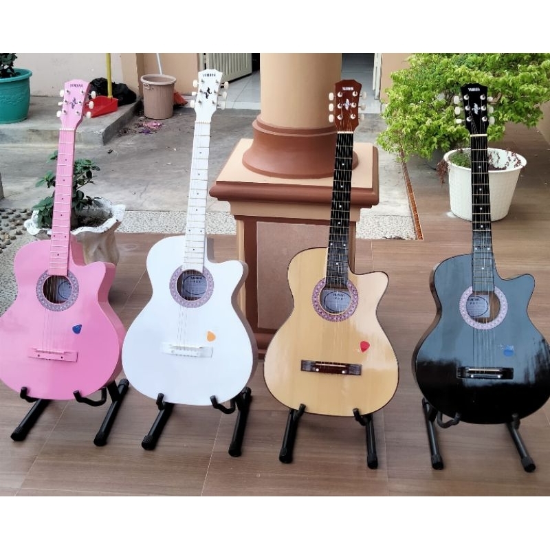 Gitar akustik Yamaha pemula murah Gratis tas dan strap/tali gitar