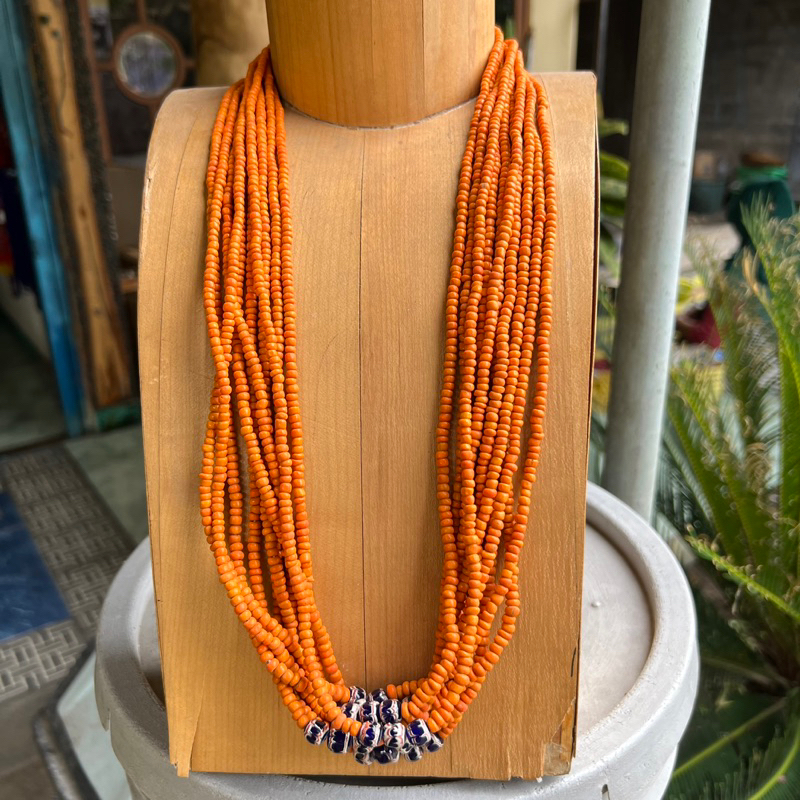 Kalung ANAHIDA WALAONA polos • Glassbeads • Manik jombang • Kalung munti tanah