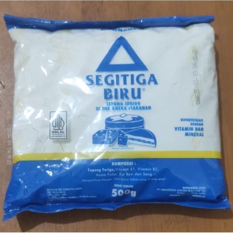 

Tepung Terigu Segitiga Biru 500 gr