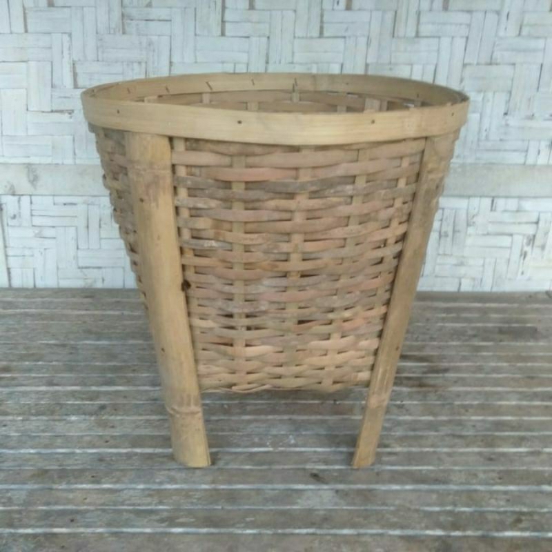 Keranjang sampah, tempat sampah alami luat,antik,ho hreen,cocok buat rumah tangga,vafe,hotrl,fll mur