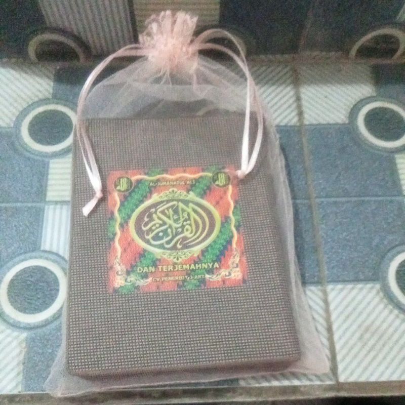 

buat yasinan15x10.ama alkuran16,5cmx13cm.ukuran kantong tile ny16x25