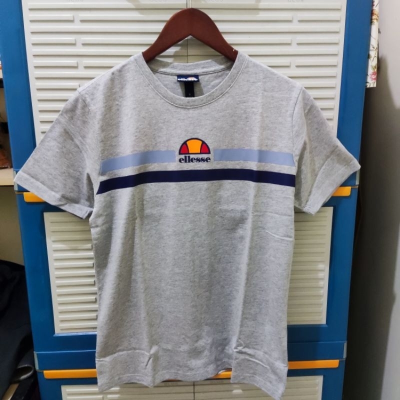 t-shirt ellesse grey