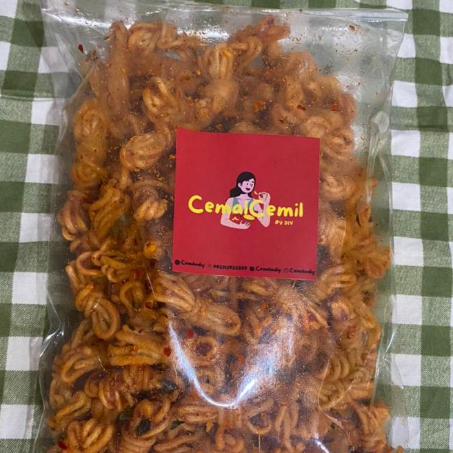 

MIE GULUNG (MIGUL) 250 gr CEMILAN MURAH ENAK BUMBU MELIMPAH