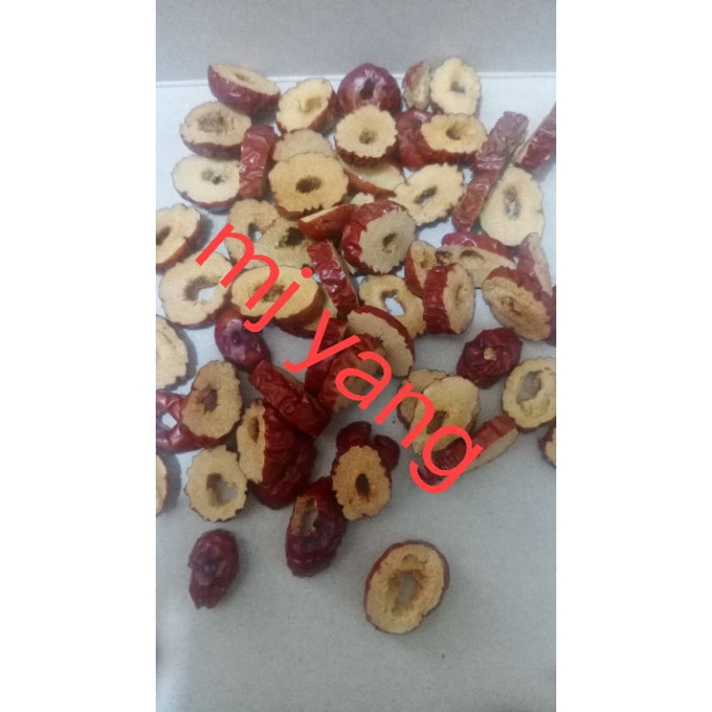 

dried red Dates slice 100gram Angco kering iris Tanpa biji jujube slice