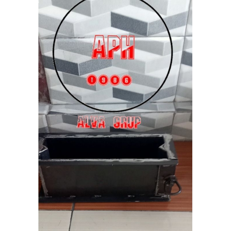 cetakan batako baud 30x15x10