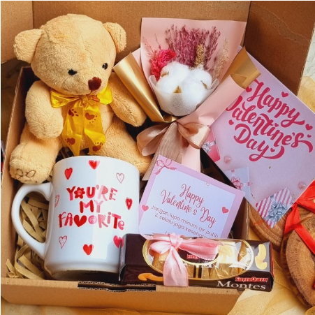 

Kado Valentine / Hampers Valentine Buket Bunga