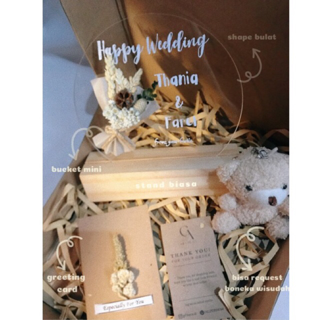 

Gift box acrylic custom shape bulat no led