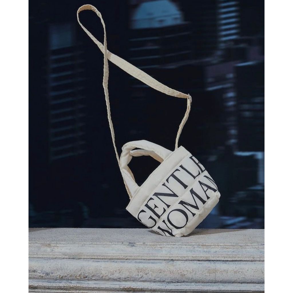 GENTLE WOMAN Criminal Puffer Micro Tote SlingBag (WHITE)