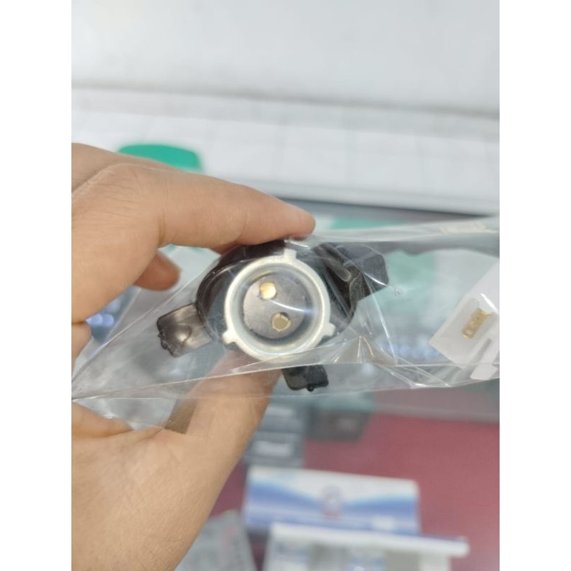 fitting/soket lampu utama/lampu depan H6 motor Honda