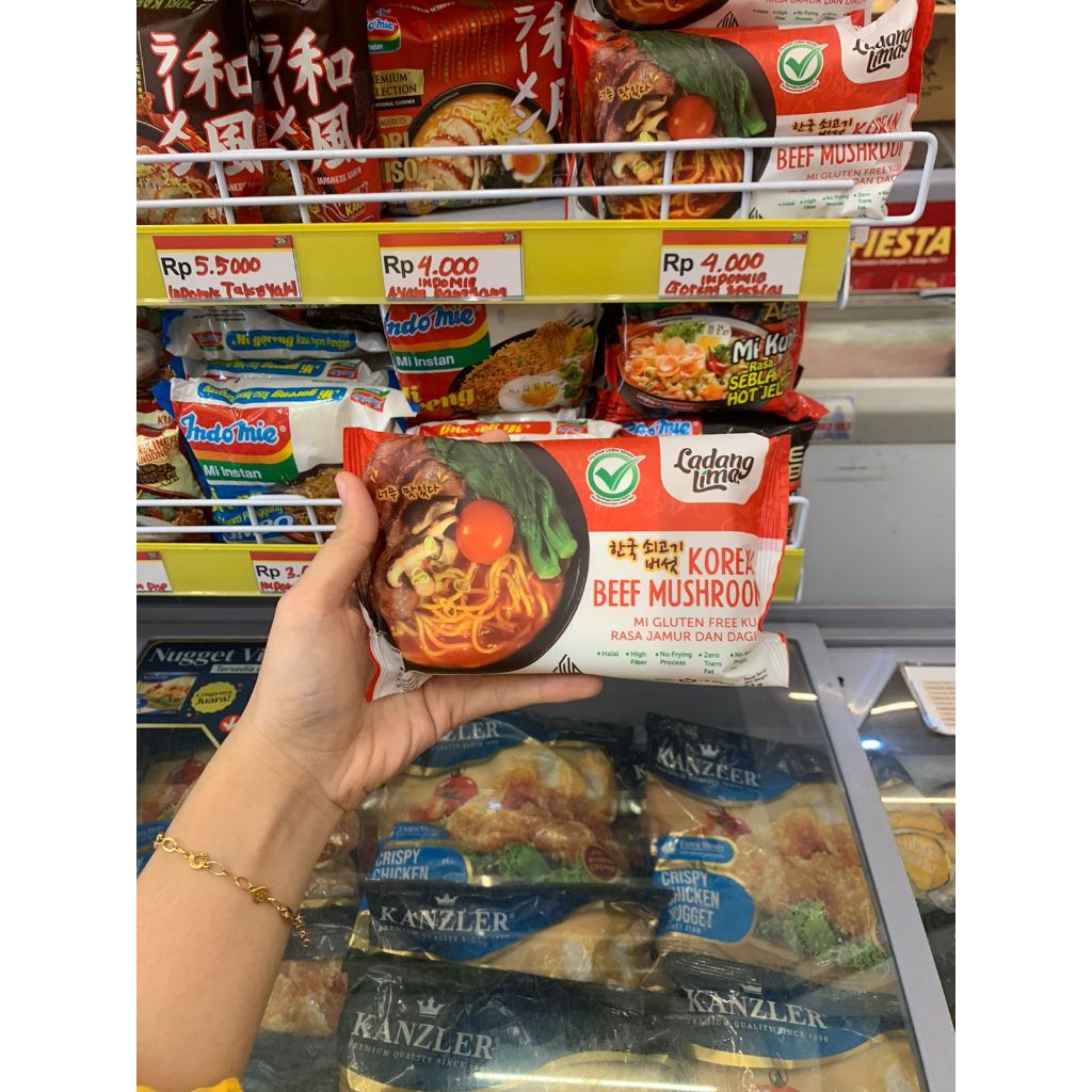 

LADANG LIMA Korean Noodle Beef & Mushroom