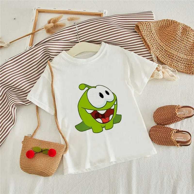 Kaos Lucu dan Aesthetic OM NOM CUT THE ROPE