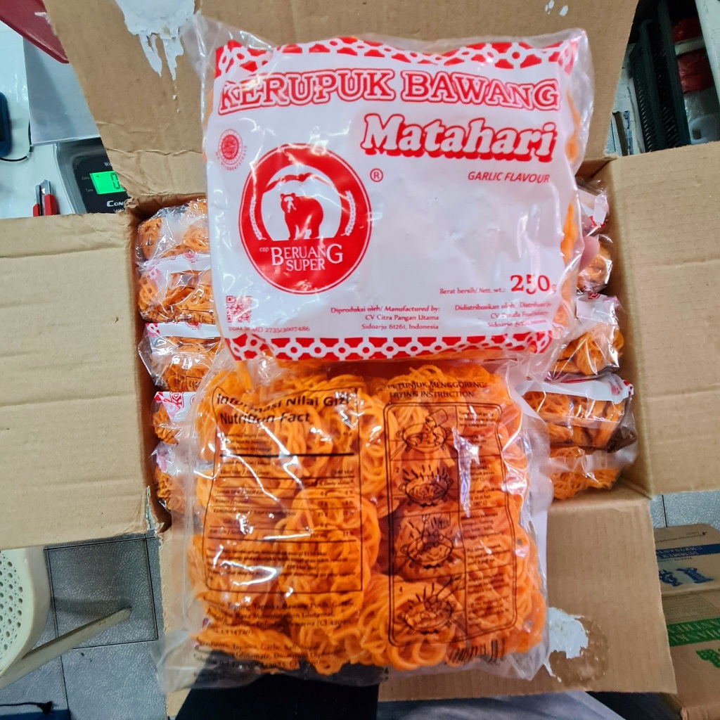 

Kerupuk Mentah Mamang Oren 250gr cap Panda / Krupuk Matahari Oren Mentah / Kerupuk Murah