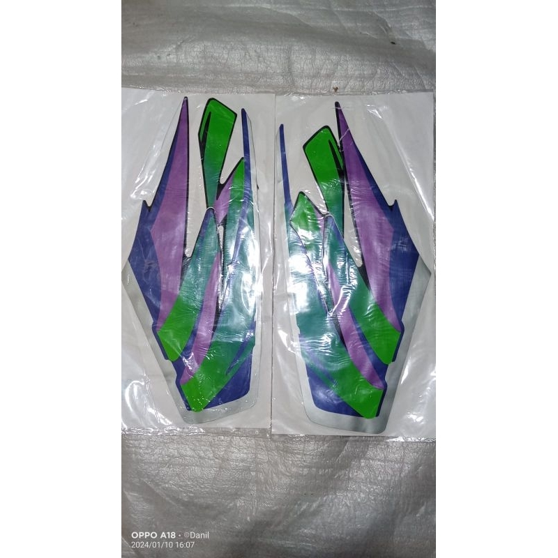 Striping stiker body kanan kiri full set RX king RXK Tahun 96 warna hijau ungu Original PM