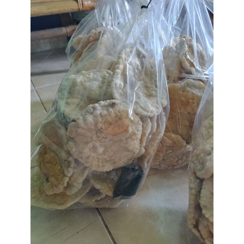 

kemplang selip khas palembang